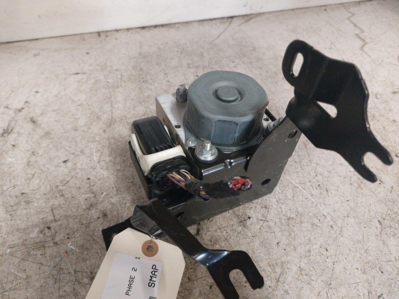Blocco ABS (antibloccaggio freni) RENAULT CAPTUR 1 PHASE 2 Gasolina - 1