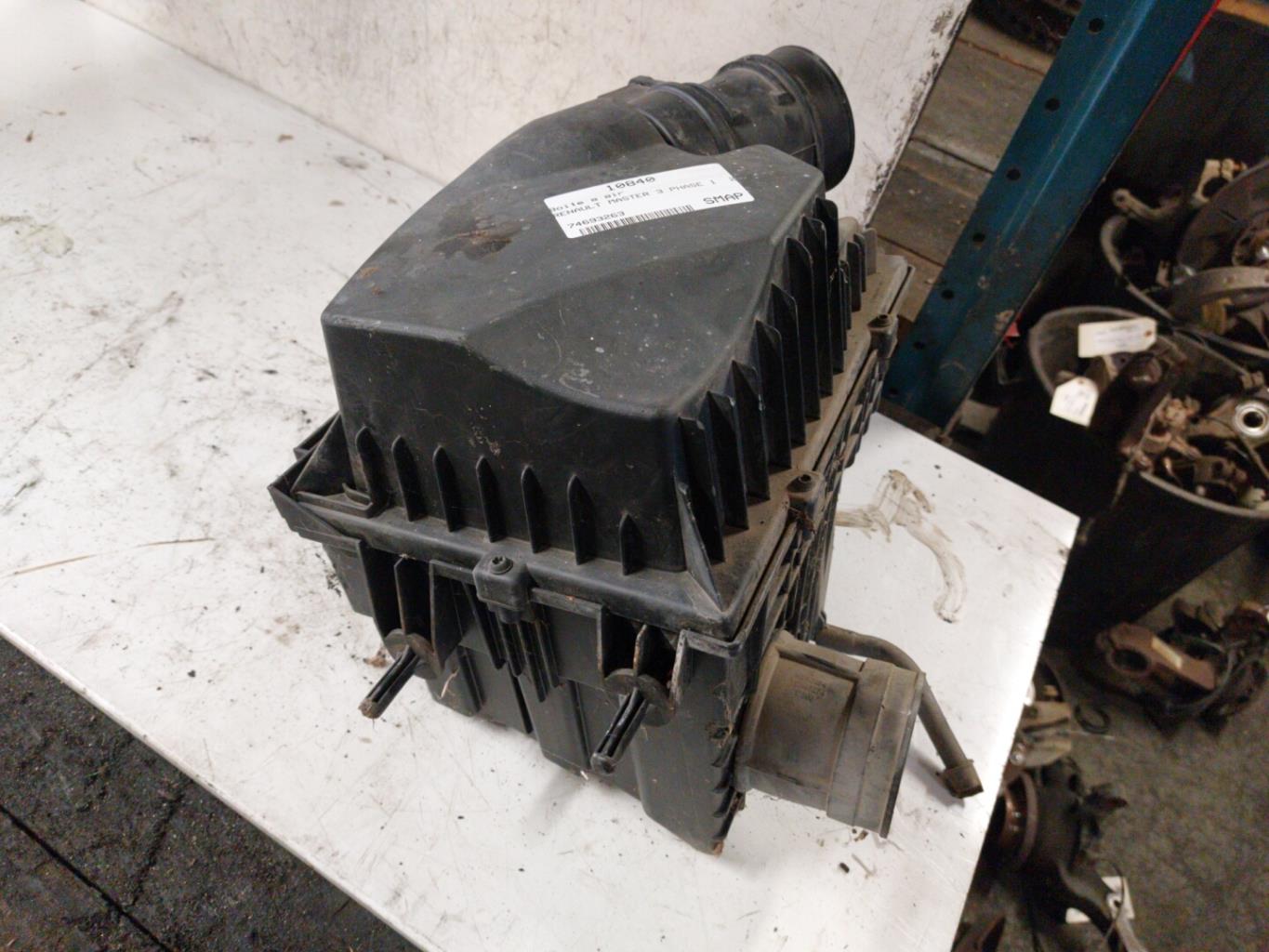 Boite a air RENAULT MASTER 3 PHASE 1  - 1