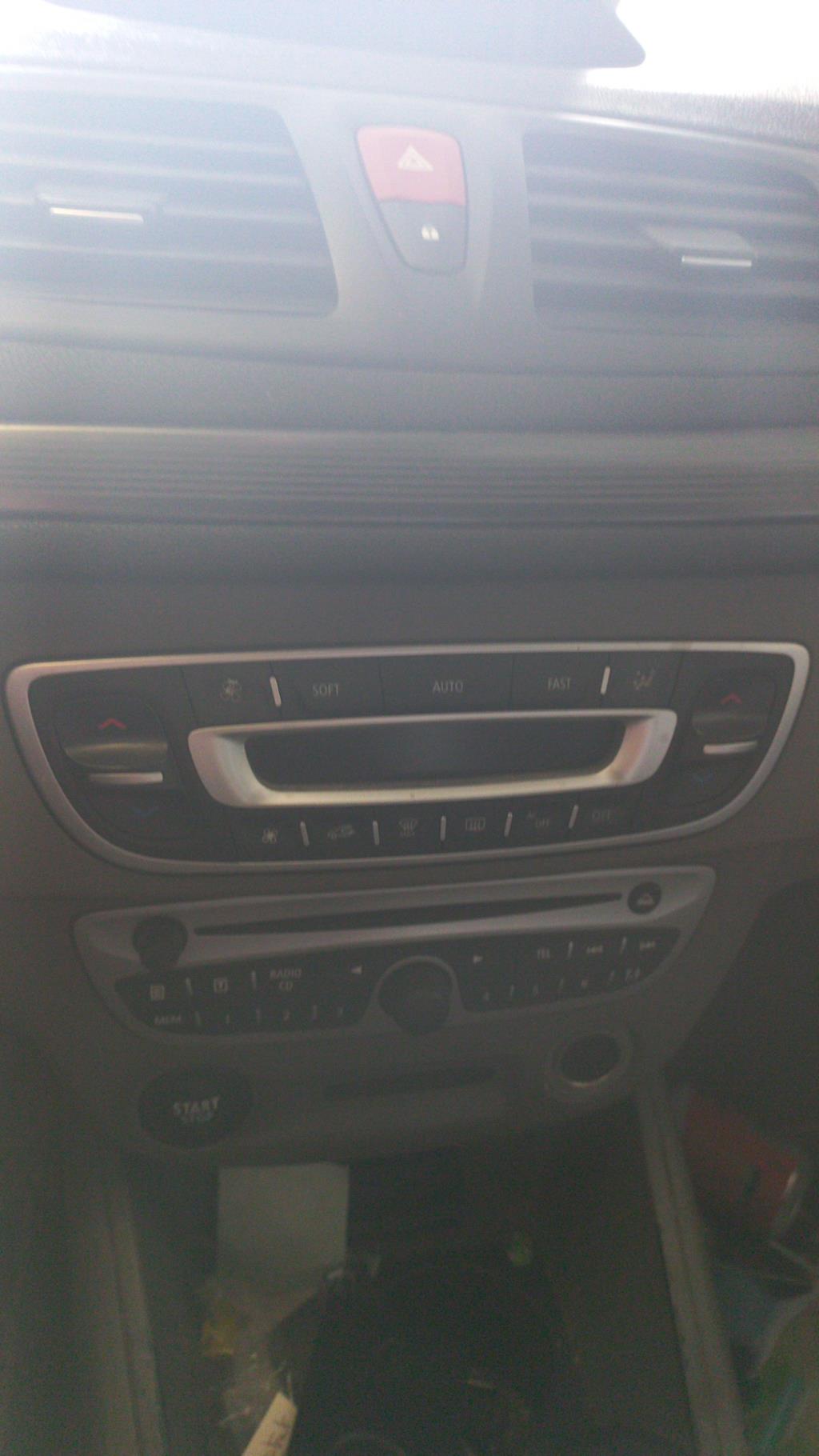 Commande chauffage RENAULT MEGANE 3 PHASE 1 BREAK Diesel - 1
