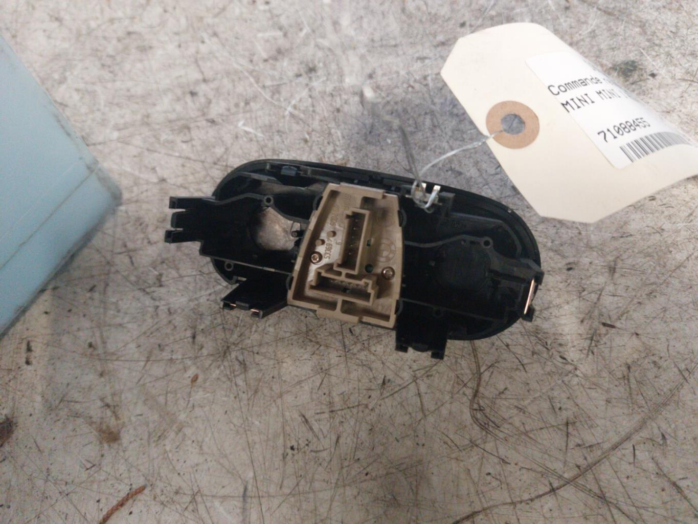 Commande retroviseurs MINI MINI 1 R50/R53 PHASE 1 Essence - 1