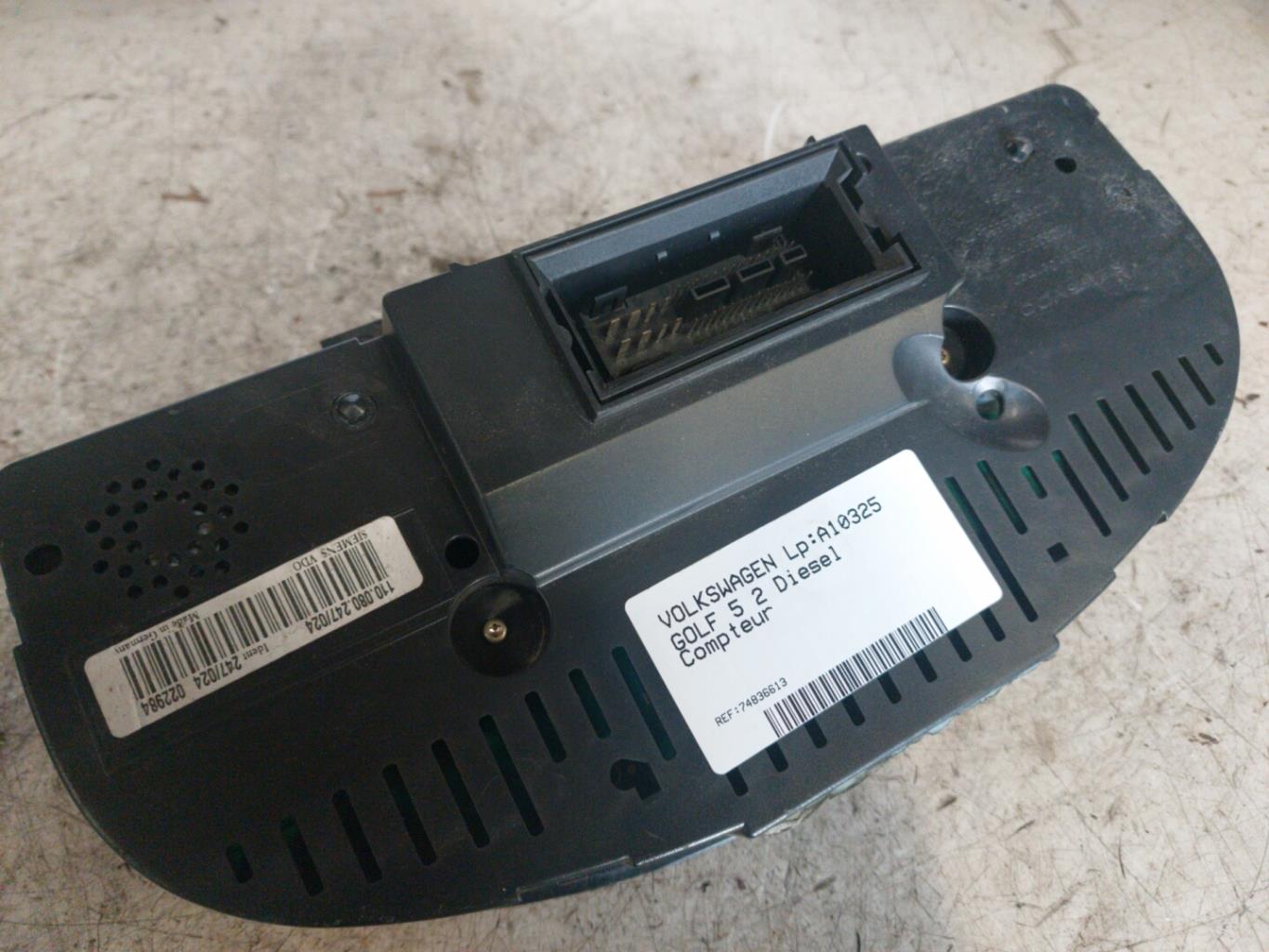 Compteur VOLKSWAGEN GOLF 5 Diesel - 1