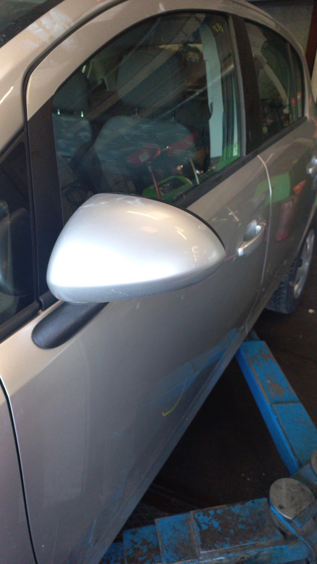 Retrovisor izquierdo OPEL CORSA D PHASE 2 Diésel - 1