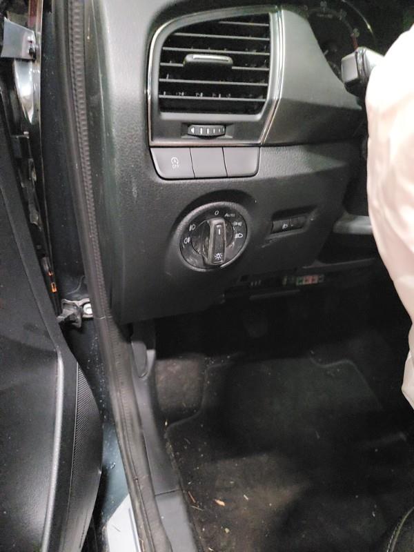 Commande de phare SKODA FABIA 3 PHASE 2 Essence - 1