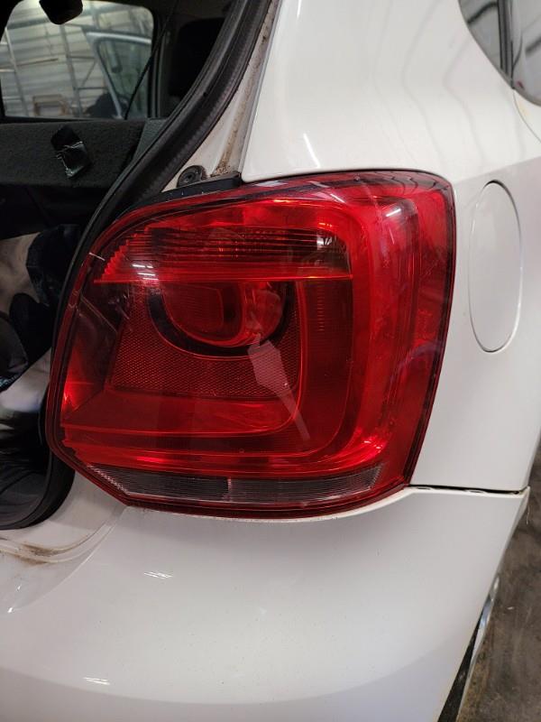 Fanale posteriore principale destro (luci) VOLKSWAGEN POLO 5 PHASE 1 Gasolina - 1