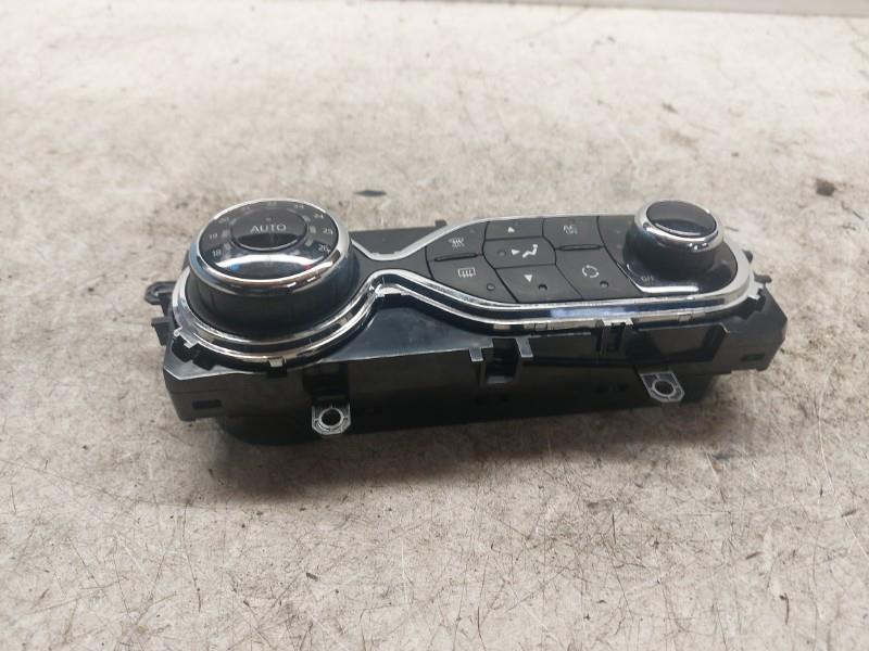 Commande chauffage RENAULT CLIO 4 PHASE 1 BREAK Diesel - 1