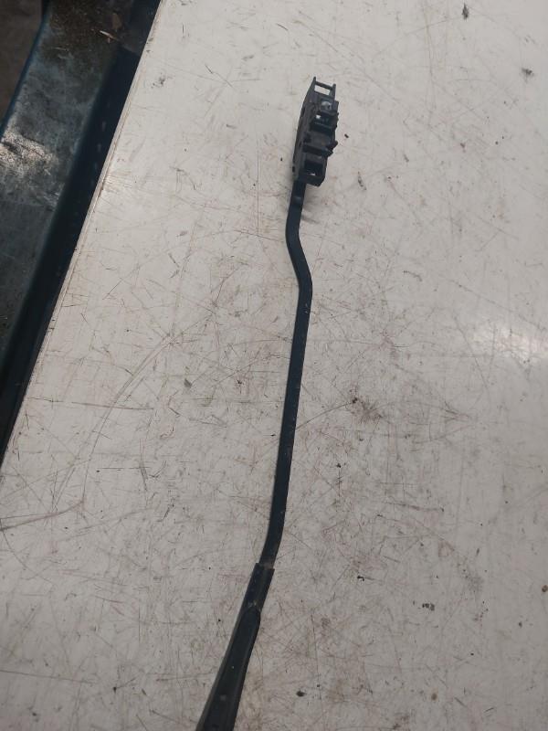 Braccio tergicristallo anteriore destro FORD MONDEO 2 Diésel - 1
