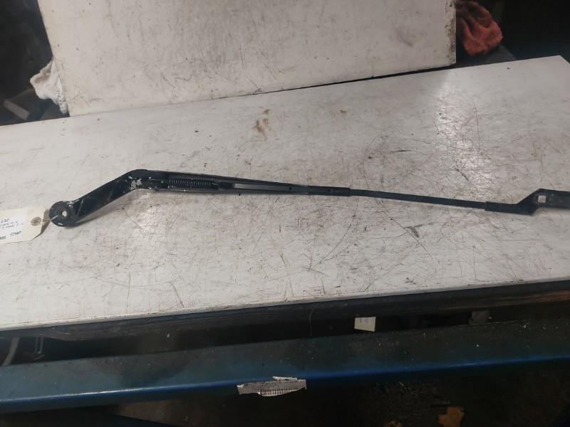 Braccio tergicristallo anteriore sinistro PEUGEOT BOXER 3 PHASE 2 Diésel - 1
