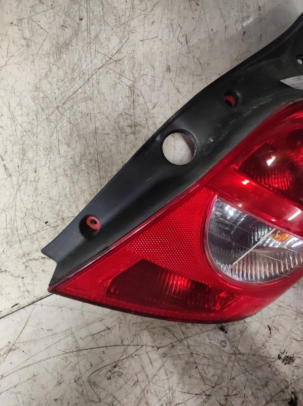 Fanale posteriore principale destro (luci) RENAULT CLIO 3 PHASE 1 Diésel - 1