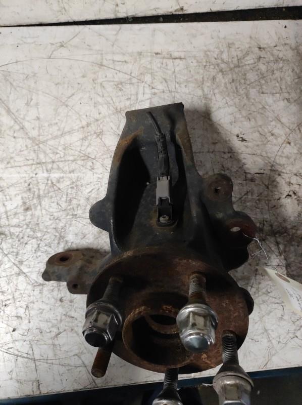 Fuso a snodo anteriore destro FORD FOCUS 3 PHASE 1 BREAK Diésel - 1