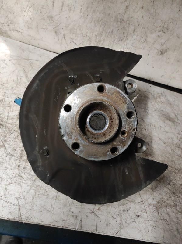 Pivot de moyeu avant gauche BMW X3 E83 PHASE 2  - 1