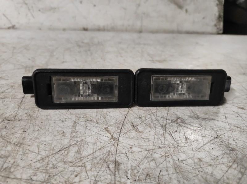 Eclairage de plaque PEUGEOT 308 2 PHASE 1  - 1