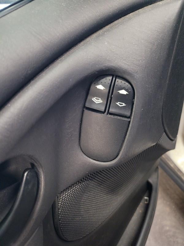 Interruttore lavacristalli anteriore sinistro FORD FOCUS 1 Gasolina - 1
