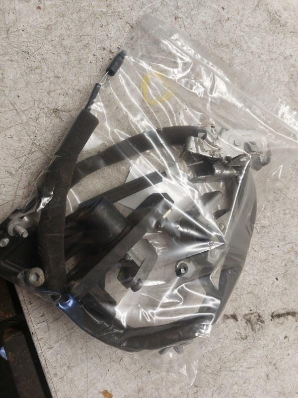 Maniglia porta bagagliaio destra CITROEN NEMO Diésel - 1