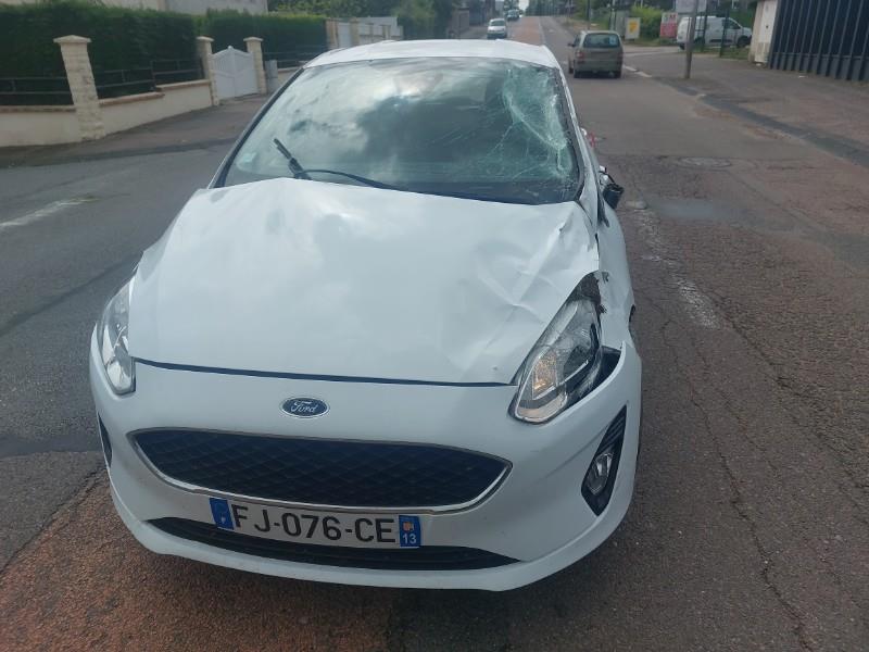 Bouton de warning FORD FIESTA 7 PHASE 1  - 1