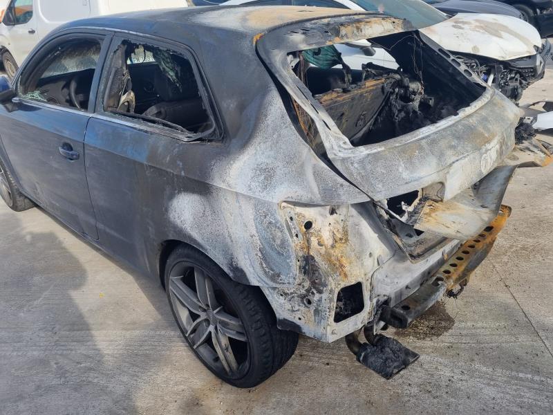 Bras essuie glace avant AUDI A3 3 PHASE 1 Essence - 1