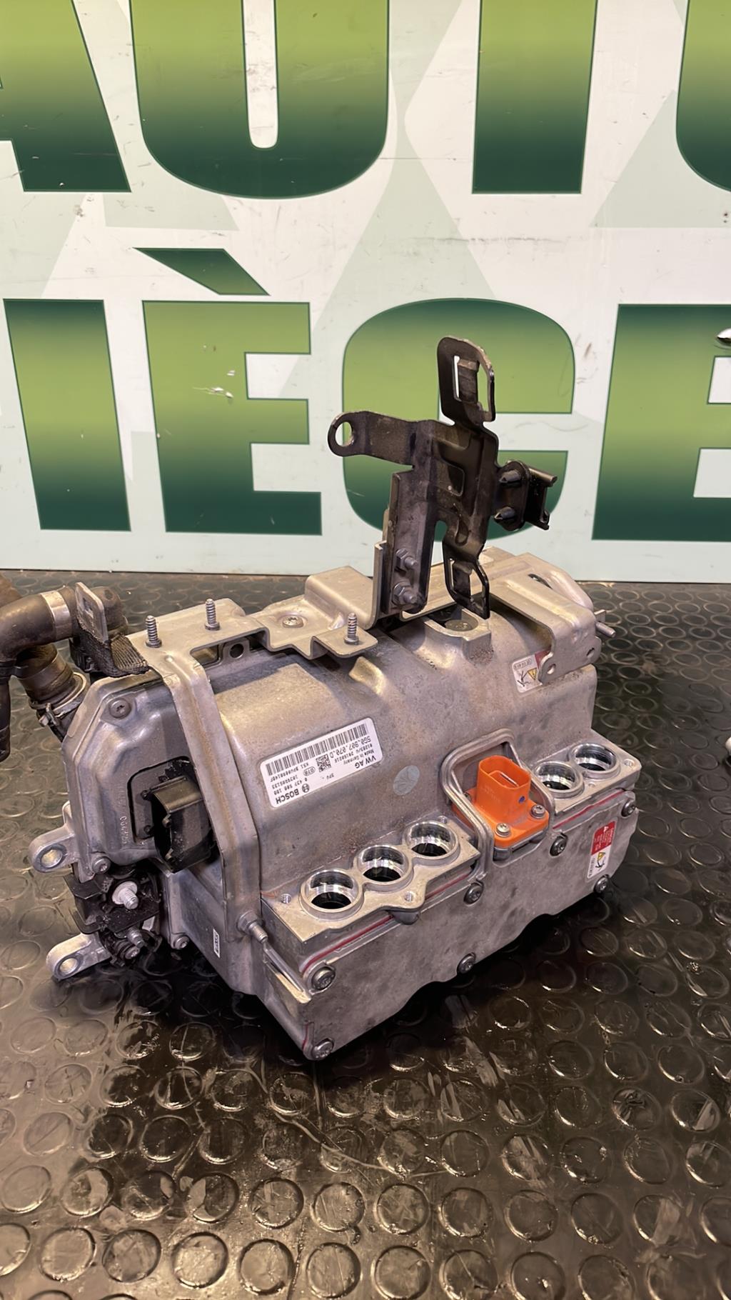 Batterie VOLKSWAGEN GOLF 7 PHASE 1 Essence/Hybride - 1