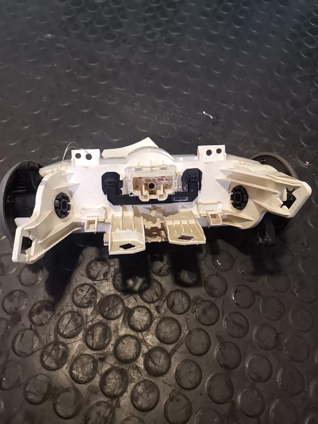 Commande chauffage CITROEN C1 1 PHASE 1 Diesel - 1