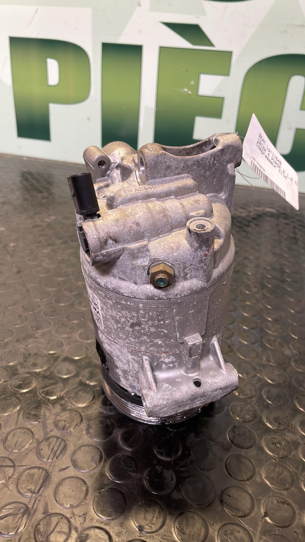 Compresseur clim SEAT IBIZA 4 PHASE 2 Diesel - 1