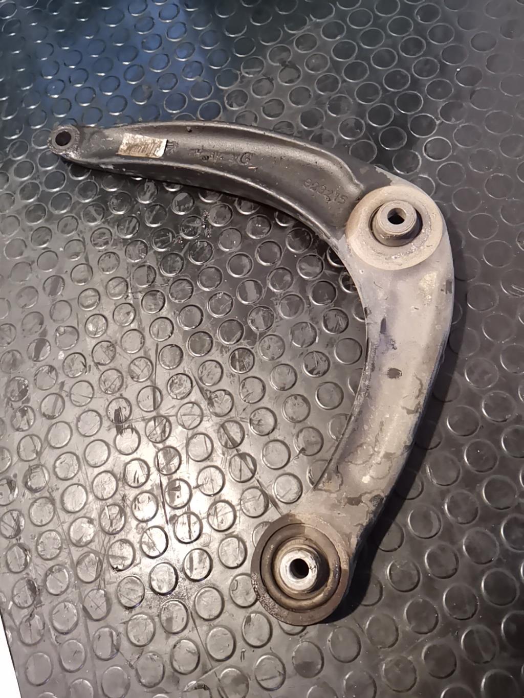 Triangle avant gauche PEUGEOT 5008 1 PHASE 1 Diesel - 1