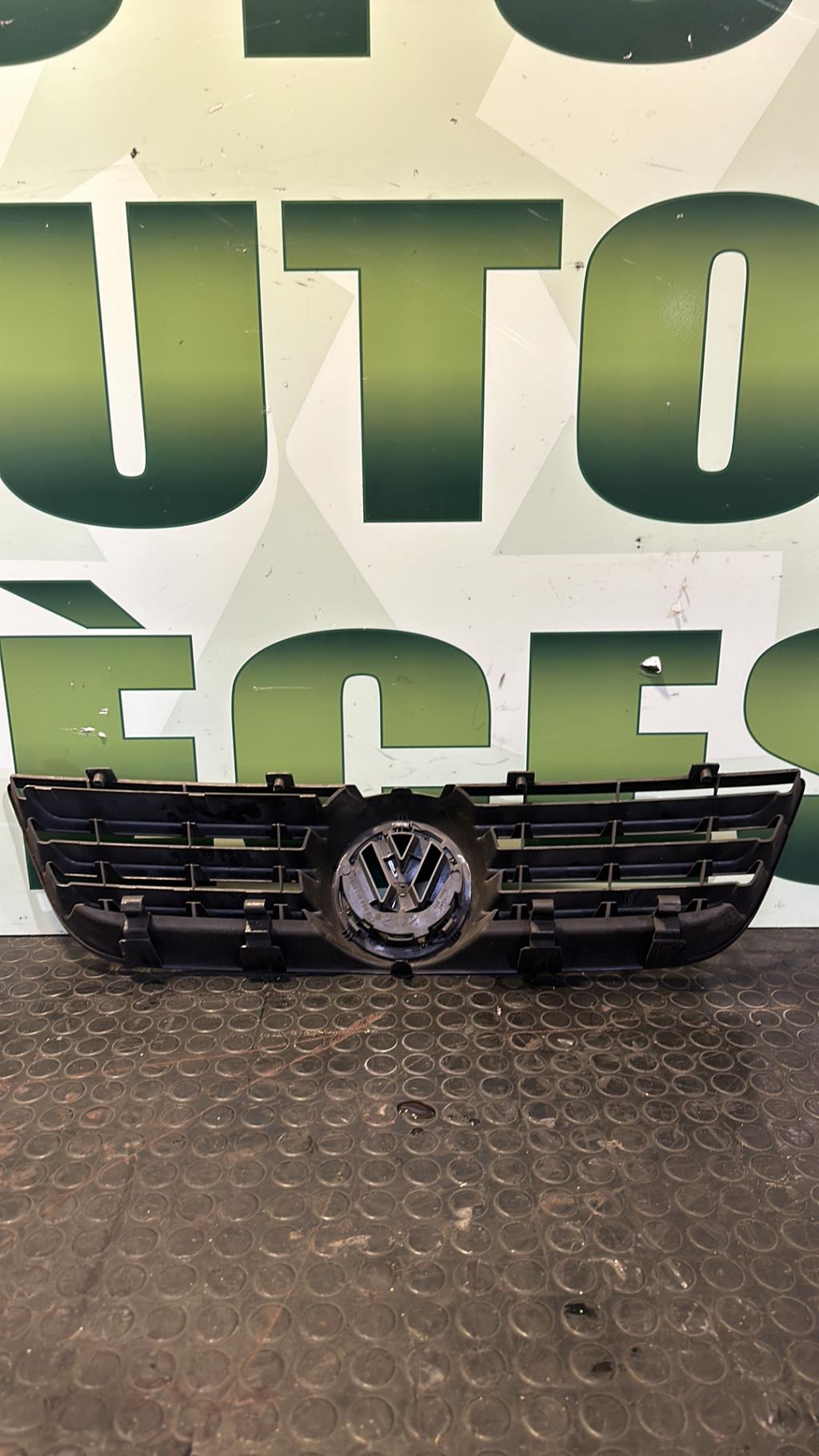 Calandre VOLKSWAGEN POLO 3 PHASE 2 Essence - 1