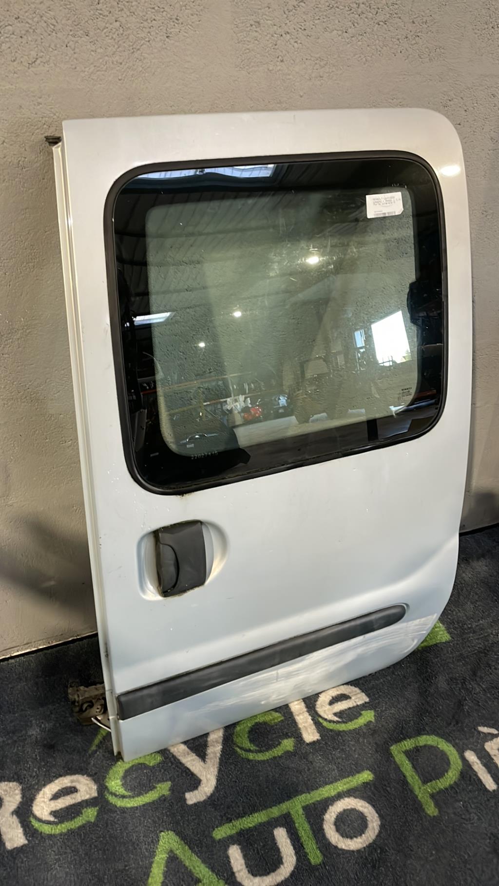 Porte laterale gauche RENAULT KANGOO 1 PHASE 1 Essence - 1