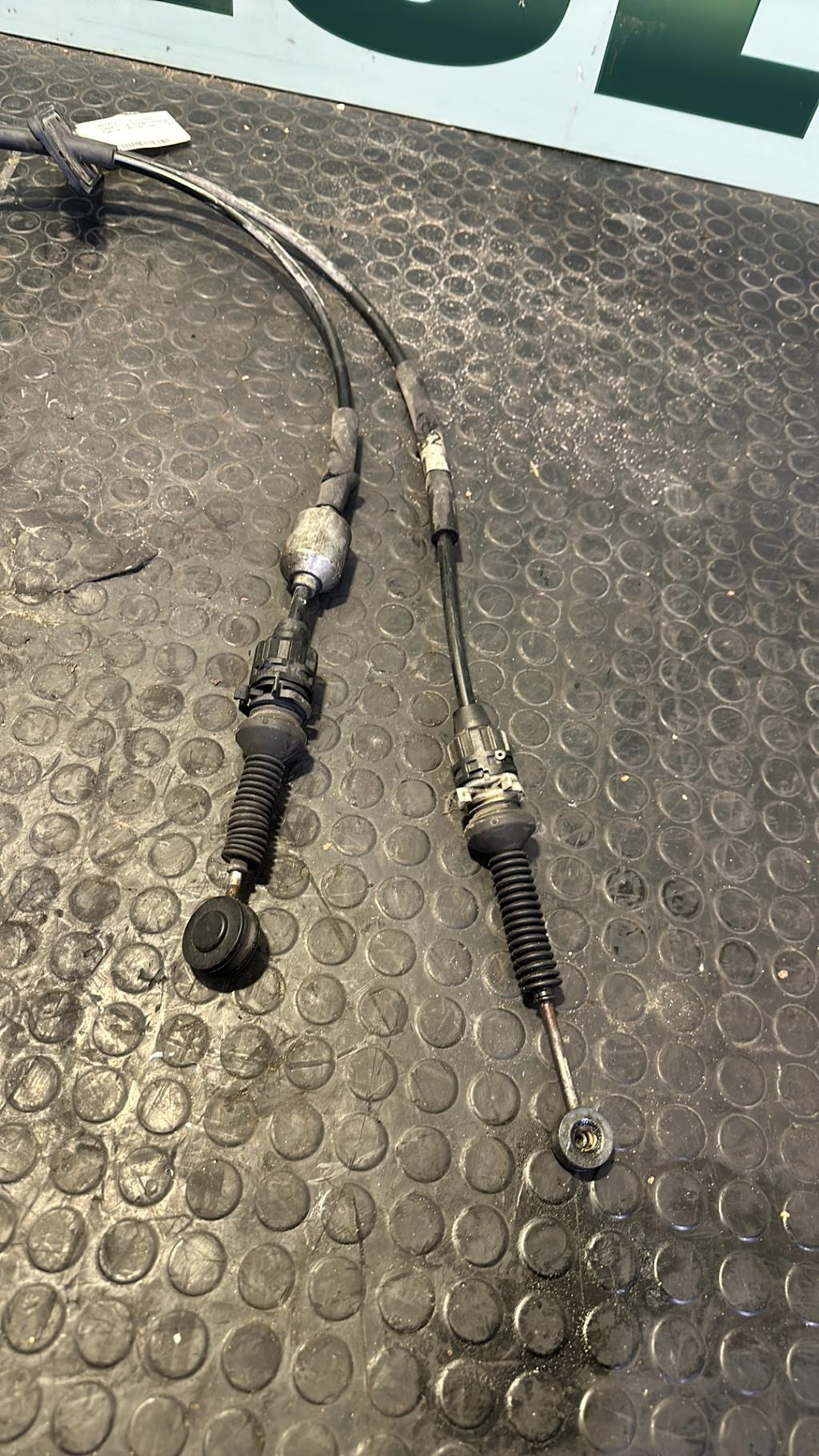 Cable levier de vitesses RENAULT TRAFIC 3 COURT PHASE 1 Diesel - 1