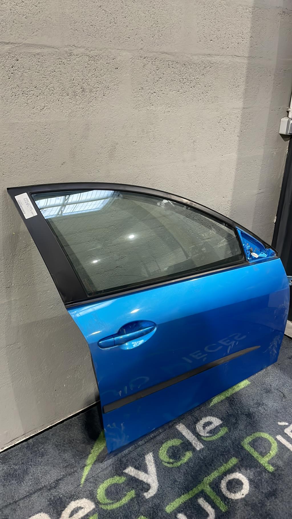 Porte avant droit MAZDA 3 2 PHASE 1 Diesel - 1