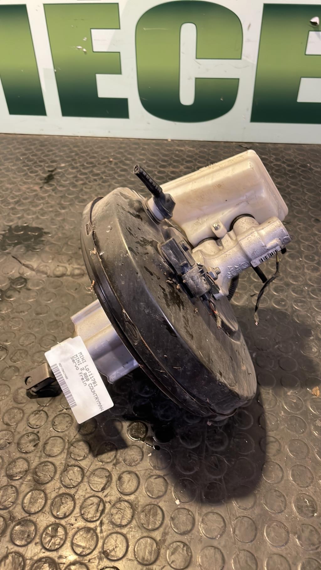 Servo frein MINI MINI 2 R60 COUNTRYMAN BREAK Diesel - 1