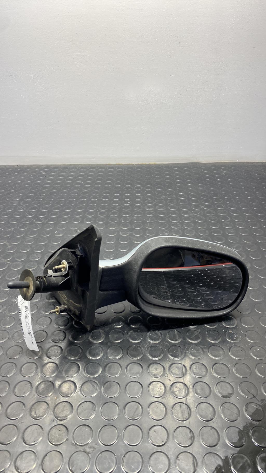 Retroviseur droit RENAULT MEGANE 1 BREAK Essence - 1