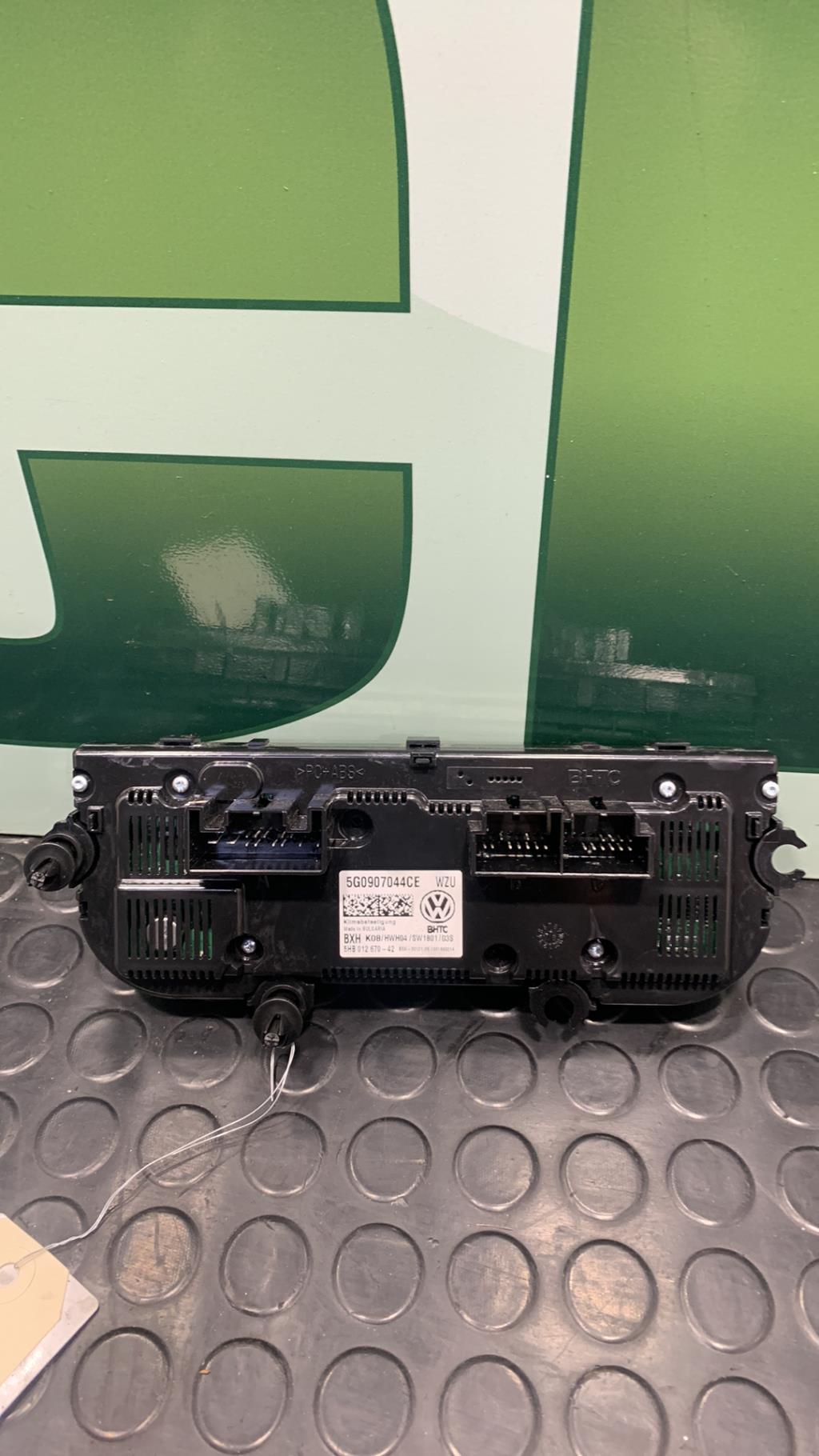 Commande chauffage VOLKSWAGEN GOLF 7 PHASE 2 Diesel - 1