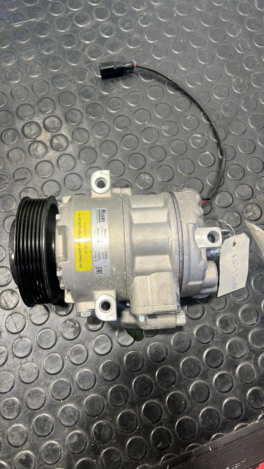 Compresseur clim SKODA FABIA 2 PHASE 1 Essence - 1