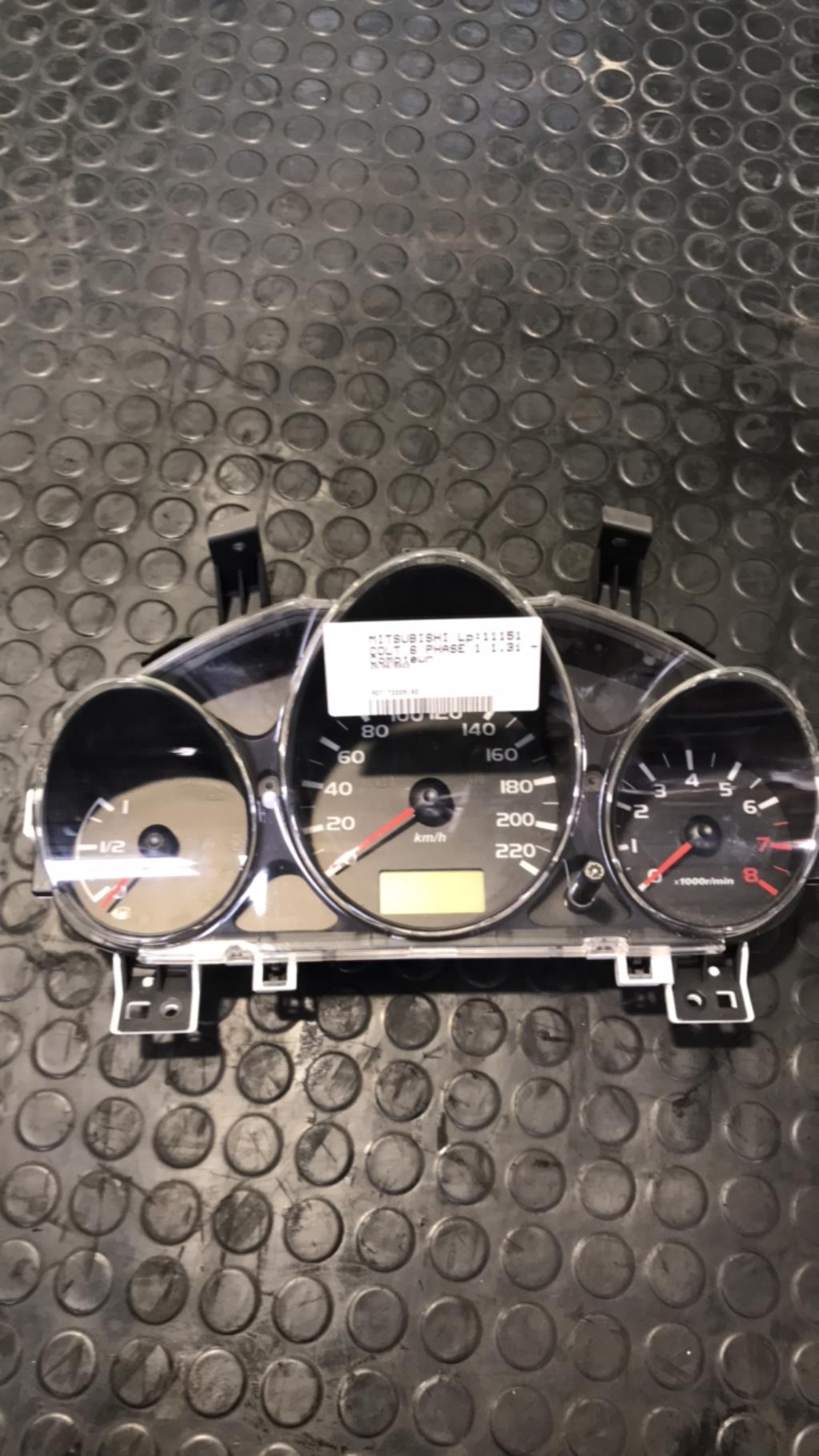 Compteur MITSUBISHI COLT 6 PHASE 1 Essence - 1