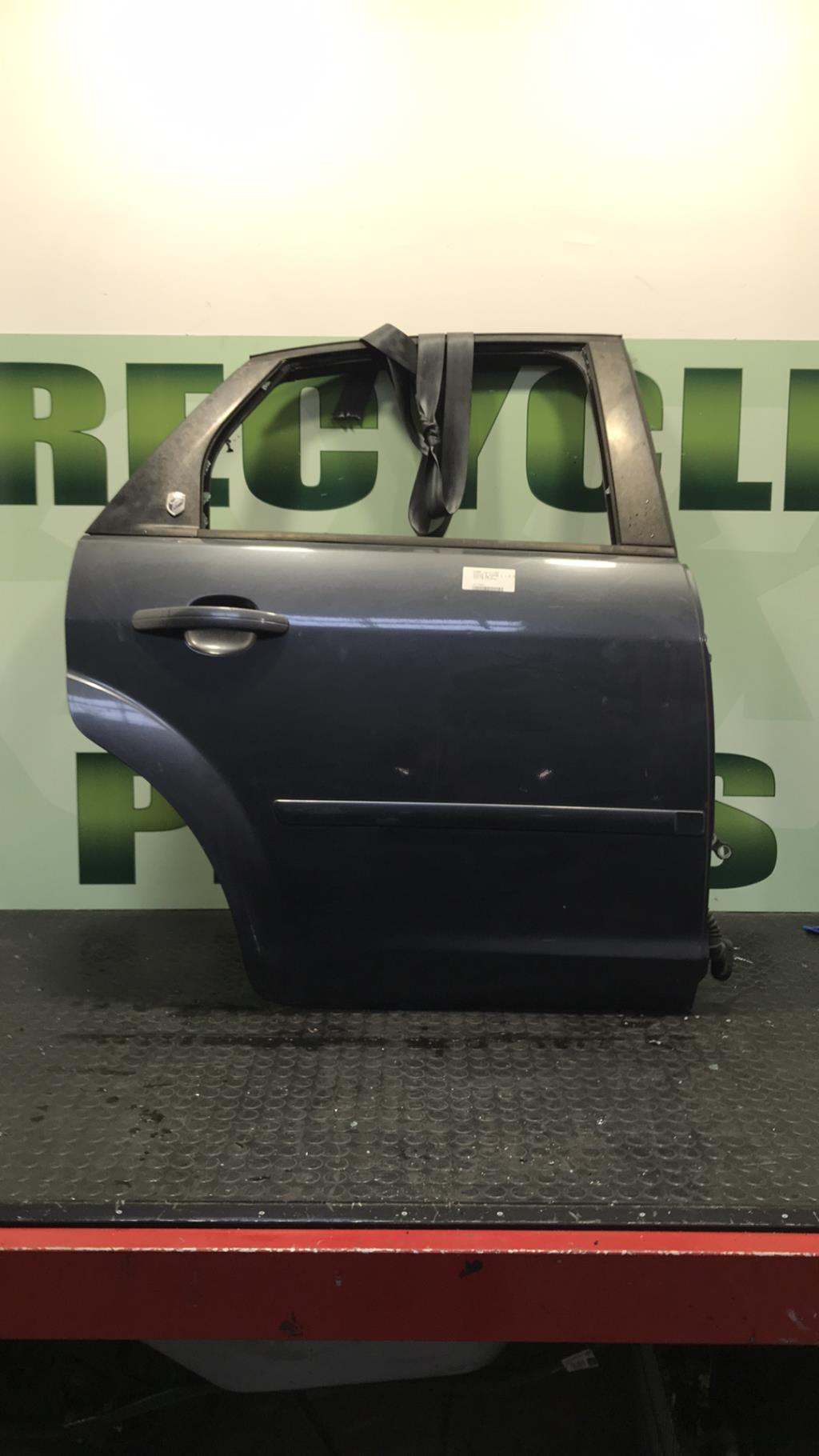 Porte arriere droit FORD FOCUS 2 PHASE 1 Diesel - 1