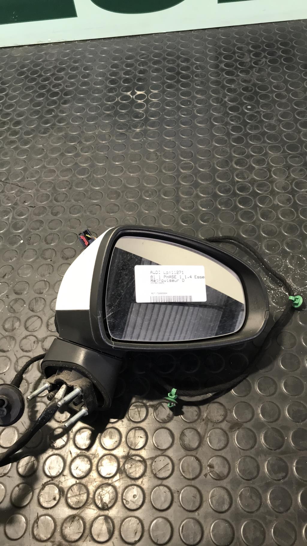 Retroviseur droit AUDI A1 1 PHASE 1 Essence - 1