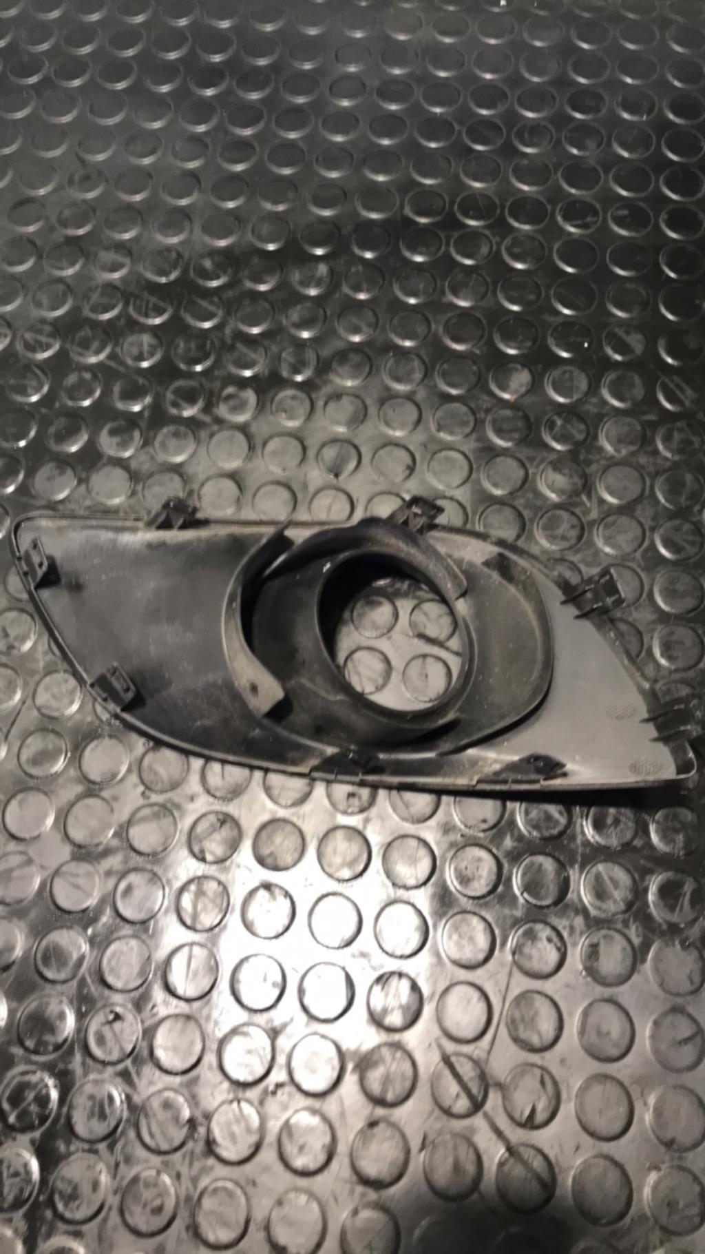 Anti brouillard gauche (feux) SUZUKI SWIFT 4 Diesel - 1