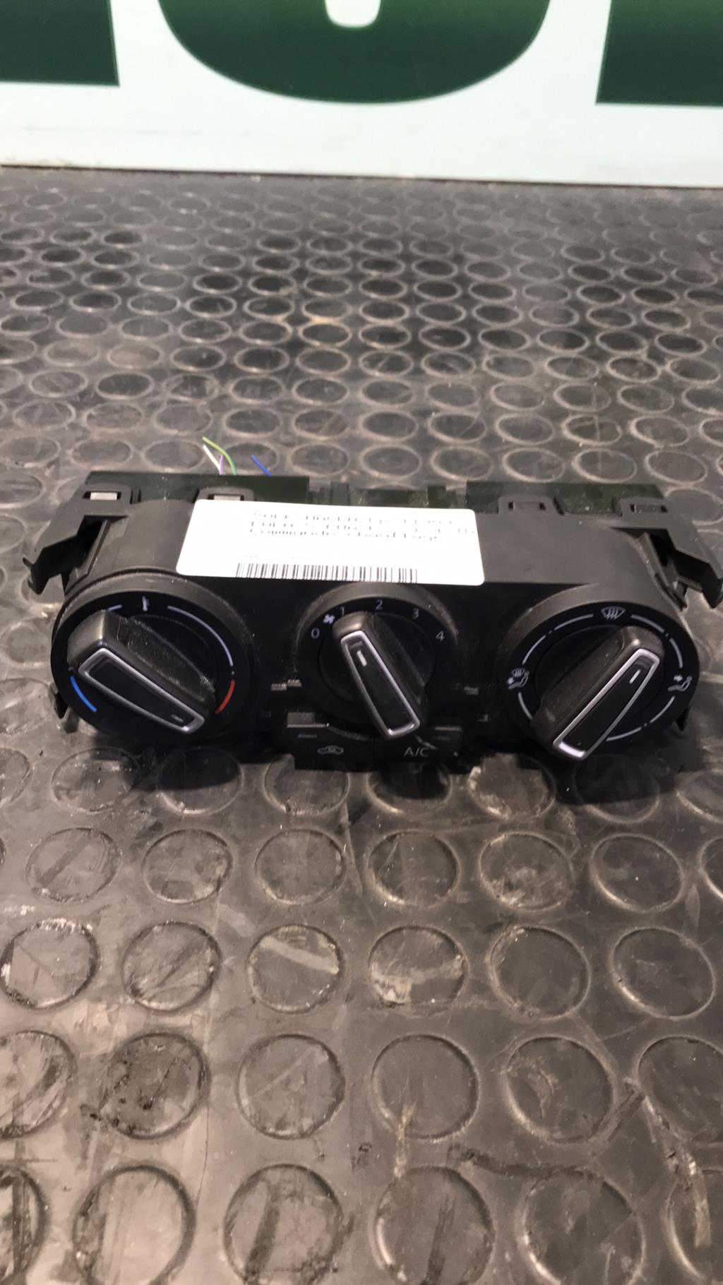 Commande chauffage VOLKSWAGEN POLO 5 PHASE 2 Diesel - 1