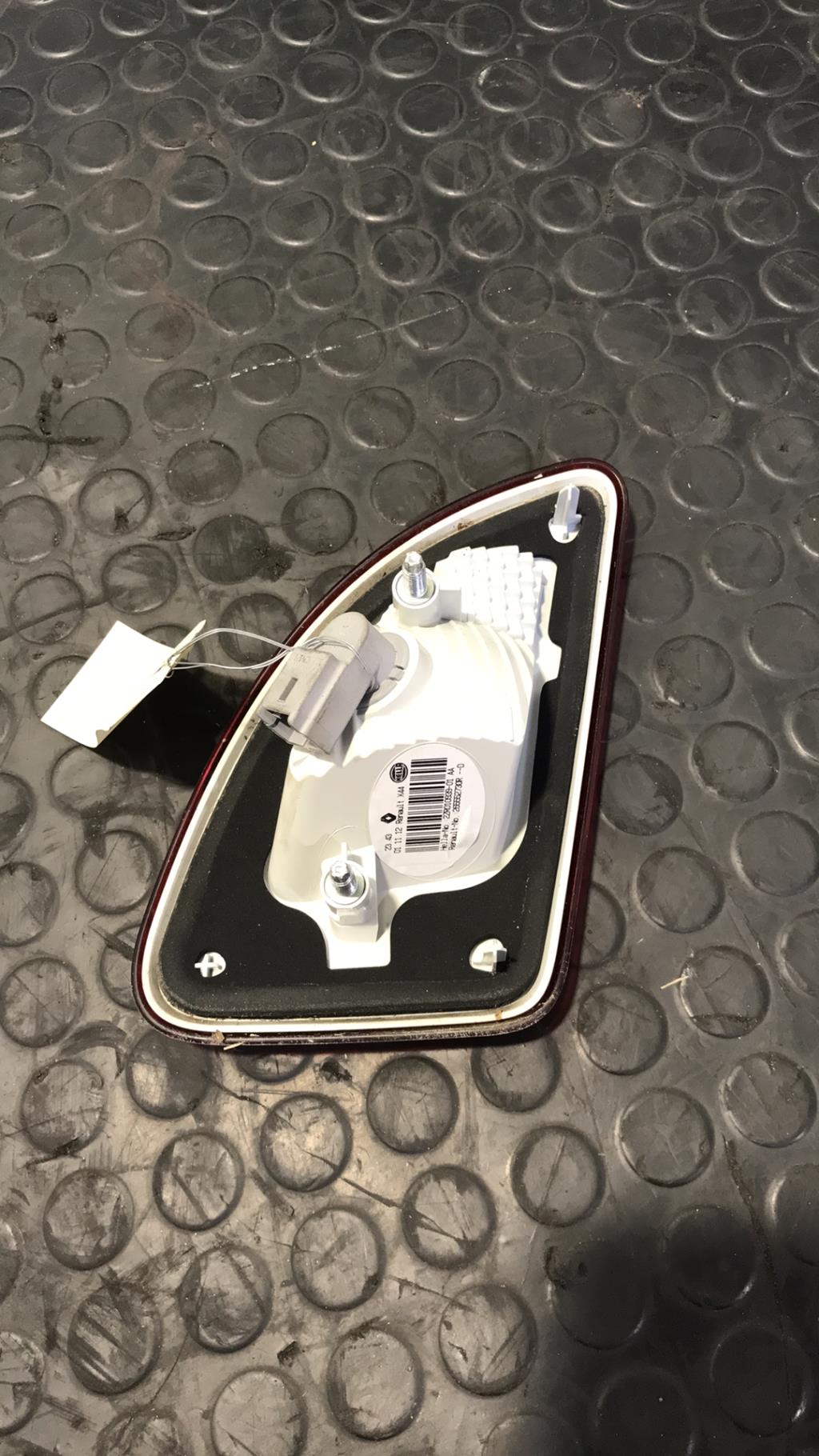 Feu arriere secondaire gauche (feux) RENAULT TWINGO 2 PHASE 2 Essence - 1