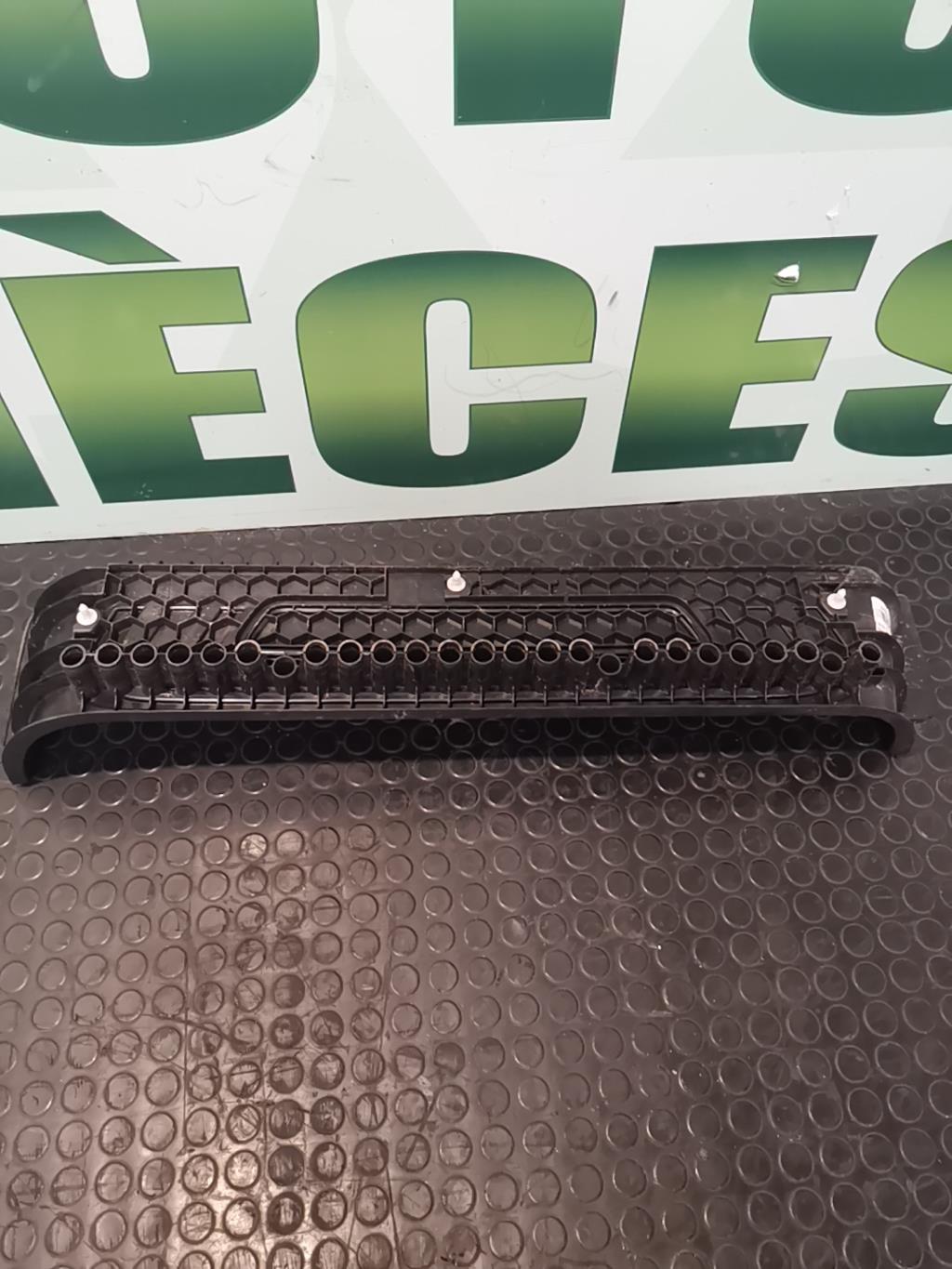 Marche pieds MERCEDES VITO 447 PHASE 1 Diesel - 1