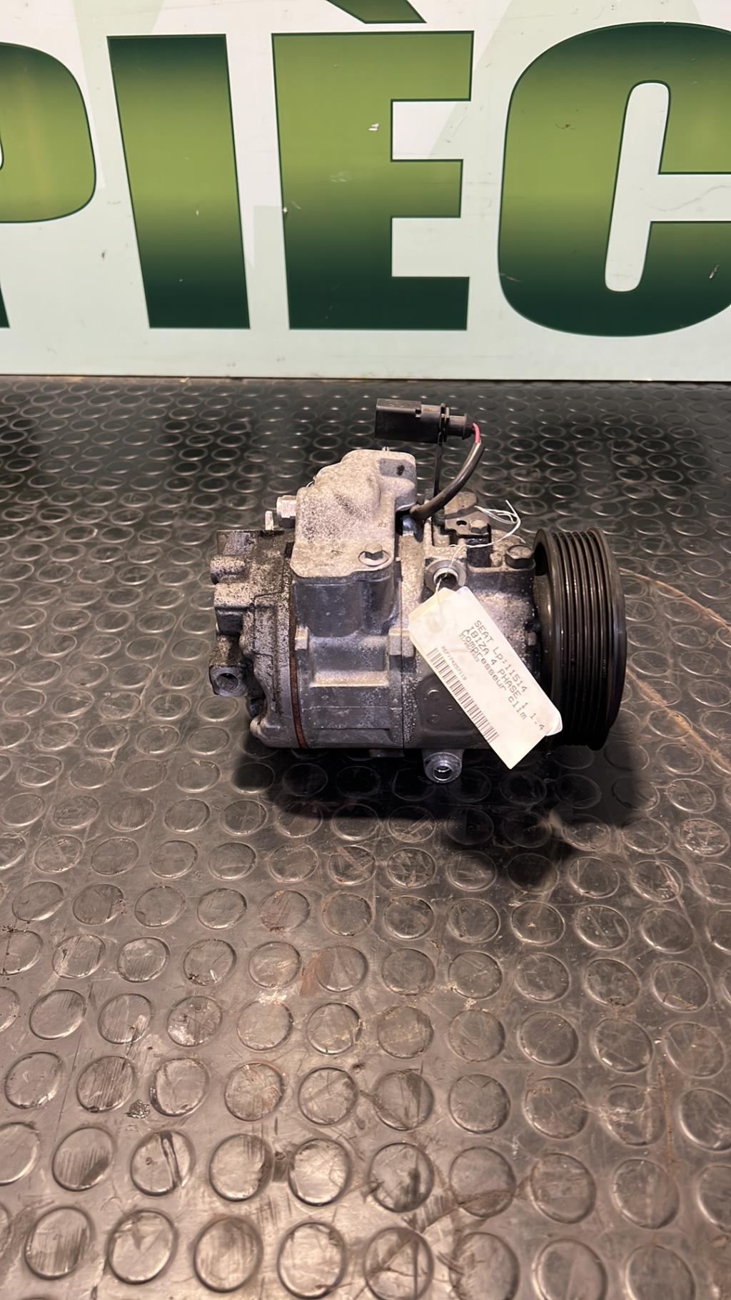 Compresseur clim SEAT IBIZA 4 PHASE 1 Diesel - 1