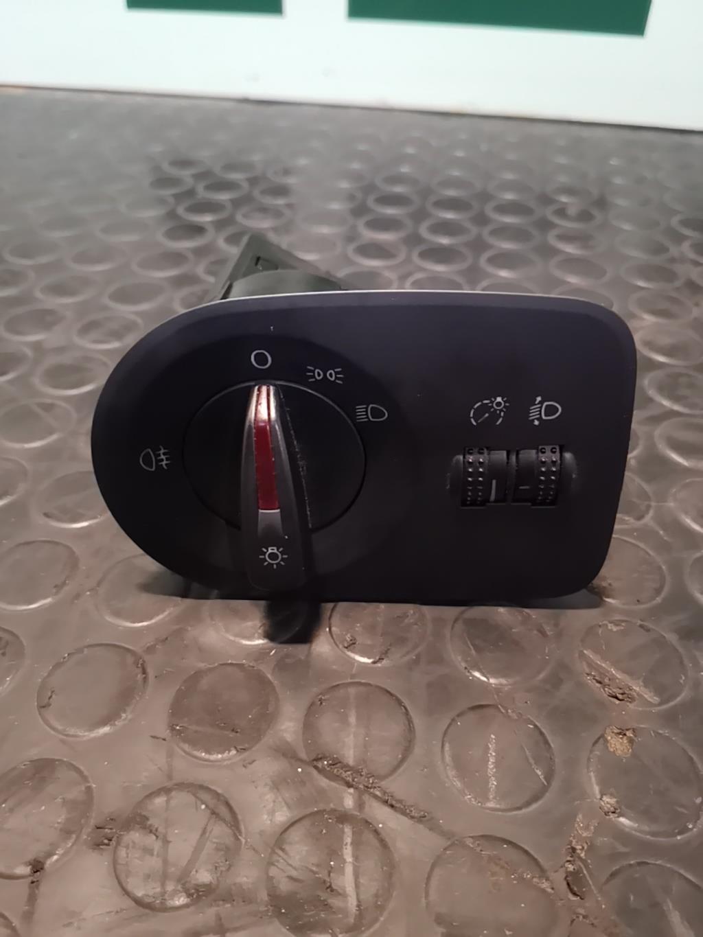 Commande de phare SEAT IBIZA 4 PHASE 1 Diesel - 1
