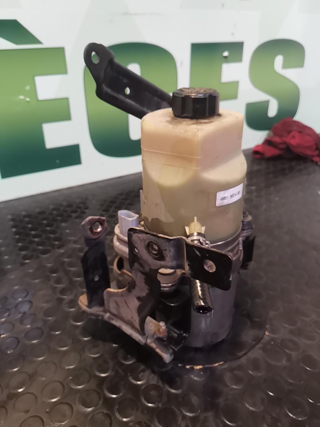 Pompe de direction FORD C-MAX 1 PHASE 1 Diesel - 1