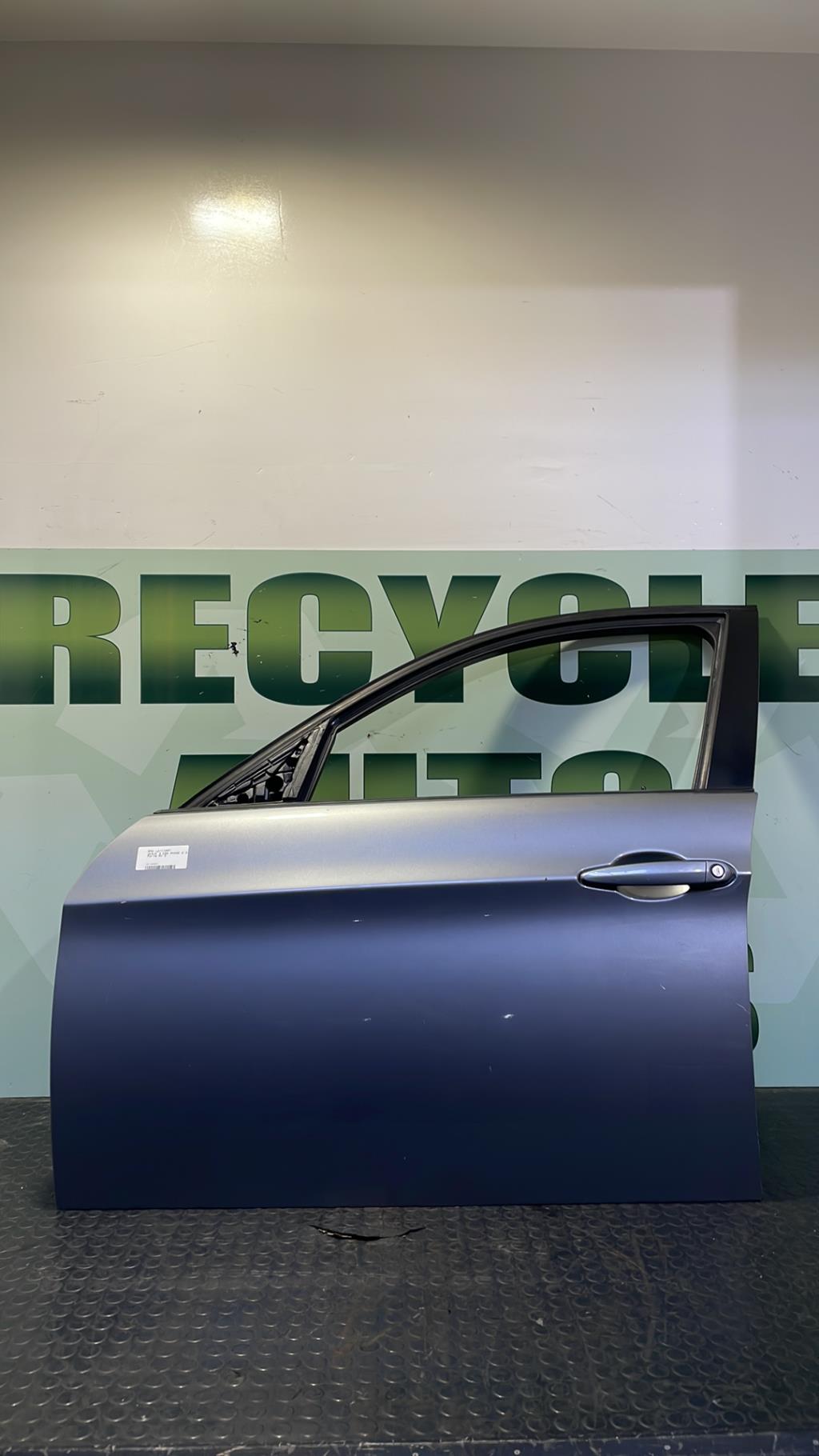 Porte avant gauche BMW SERIE 3 E90 PHASE 2 Diesel - 1