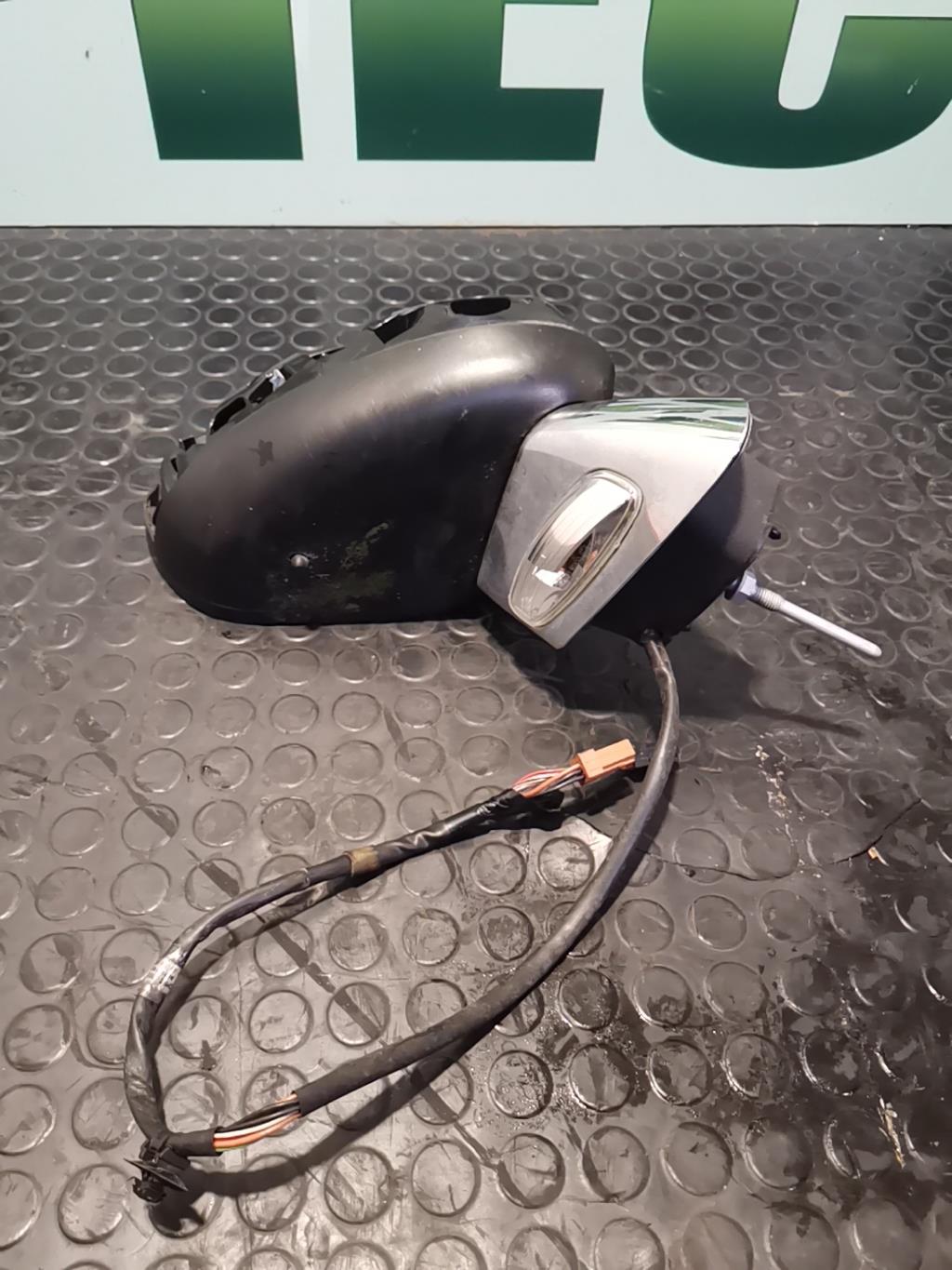 Retroviseur droit CITROEN C3 2 PHASE 1 Essence - 1