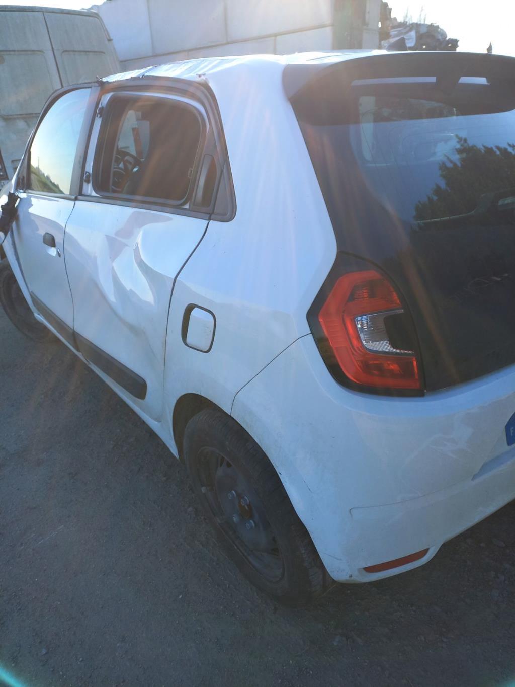 Commande autoradio RENAULT TWINGO 3 PHASE 1 Essence - 1