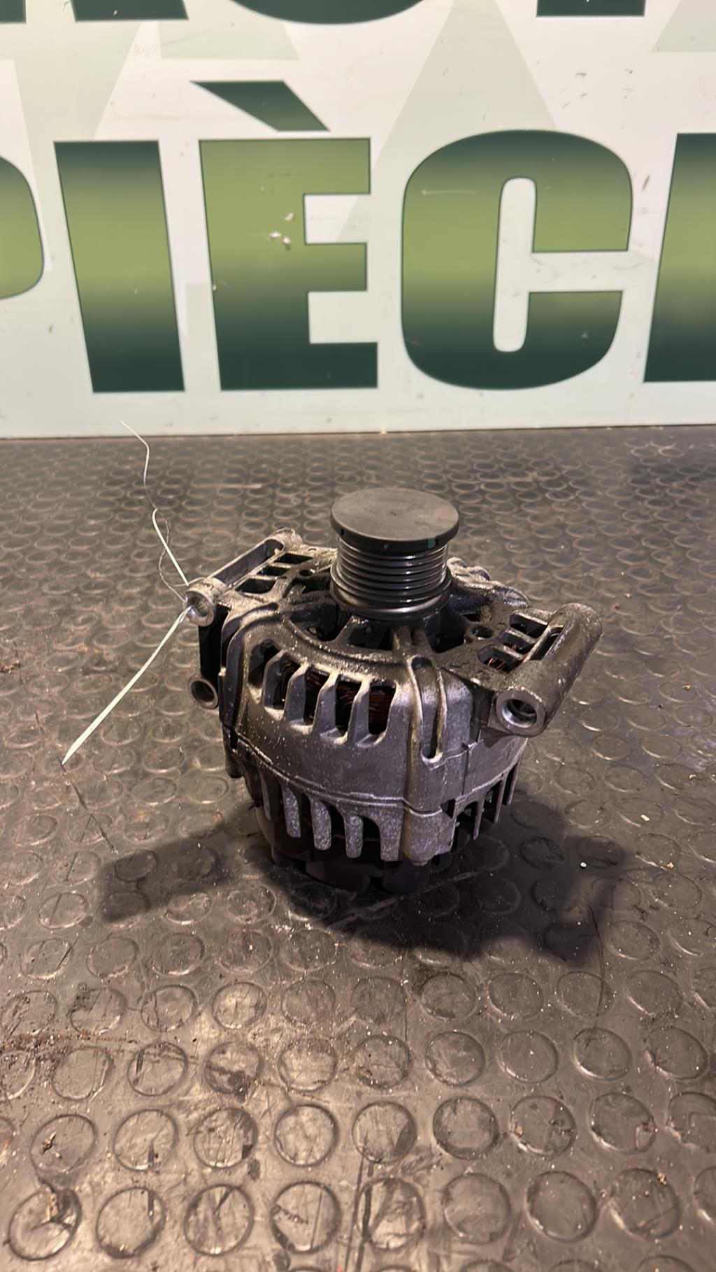 Alternateur CITROEN C4 2 PHASE 1 Essence - 1