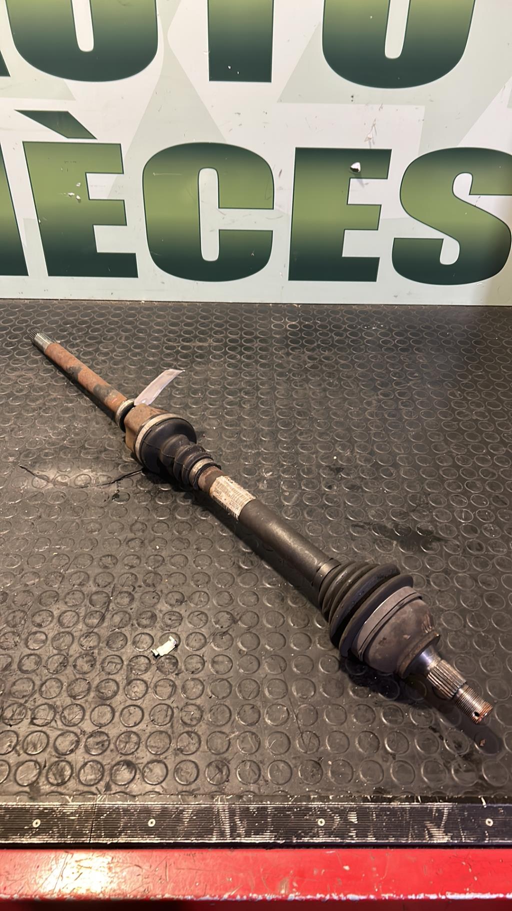 Cardan droit (transmission) CITROEN C4 2 PHASE 1 Essence - 1
