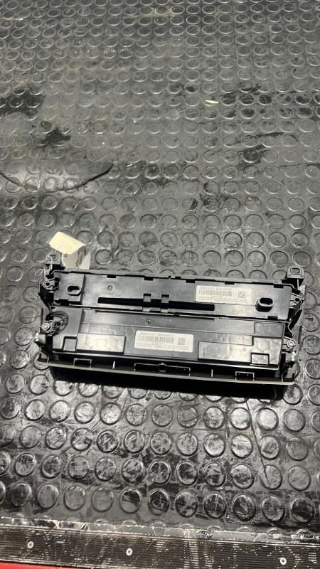 Commande chauffage BMW SERIE 1 F21 PHASE 2 Diesel - 1