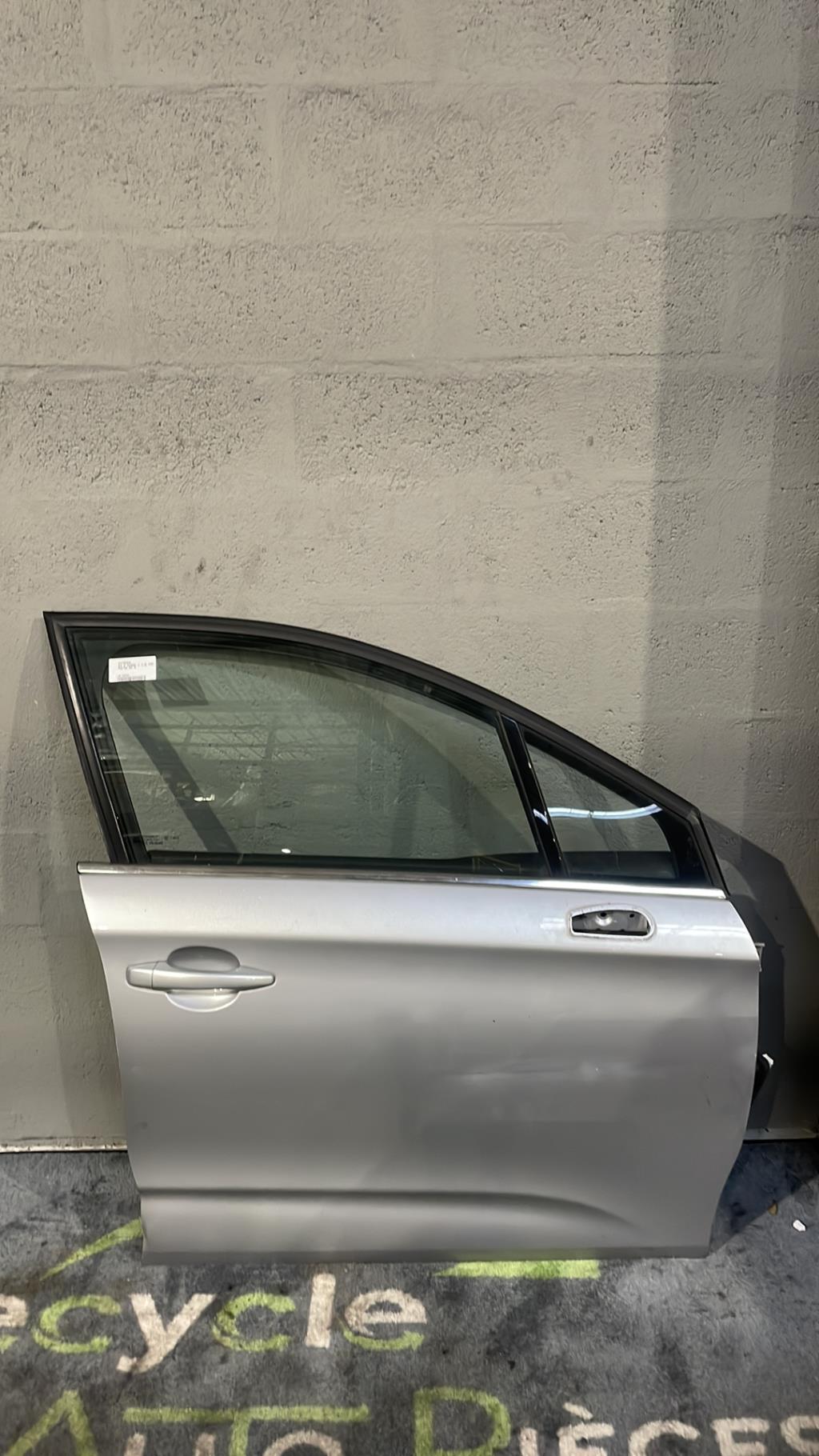 Porte avant droit CITROEN C4 2 PHASE 1 Essence - 1