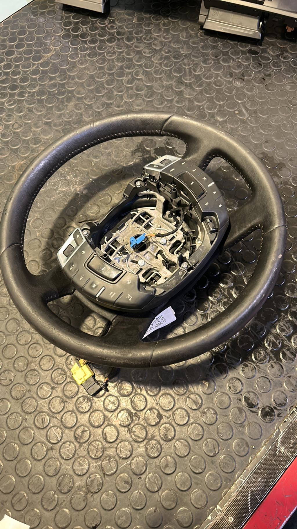 Volant CITROEN C5 2 Diesel - 1