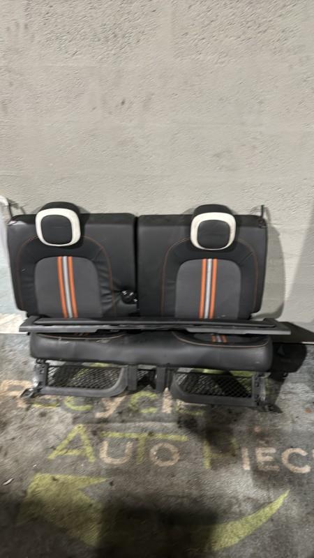 Banquette arriere RENAULT TWINGO 3 PHASE 1 Essence - 1